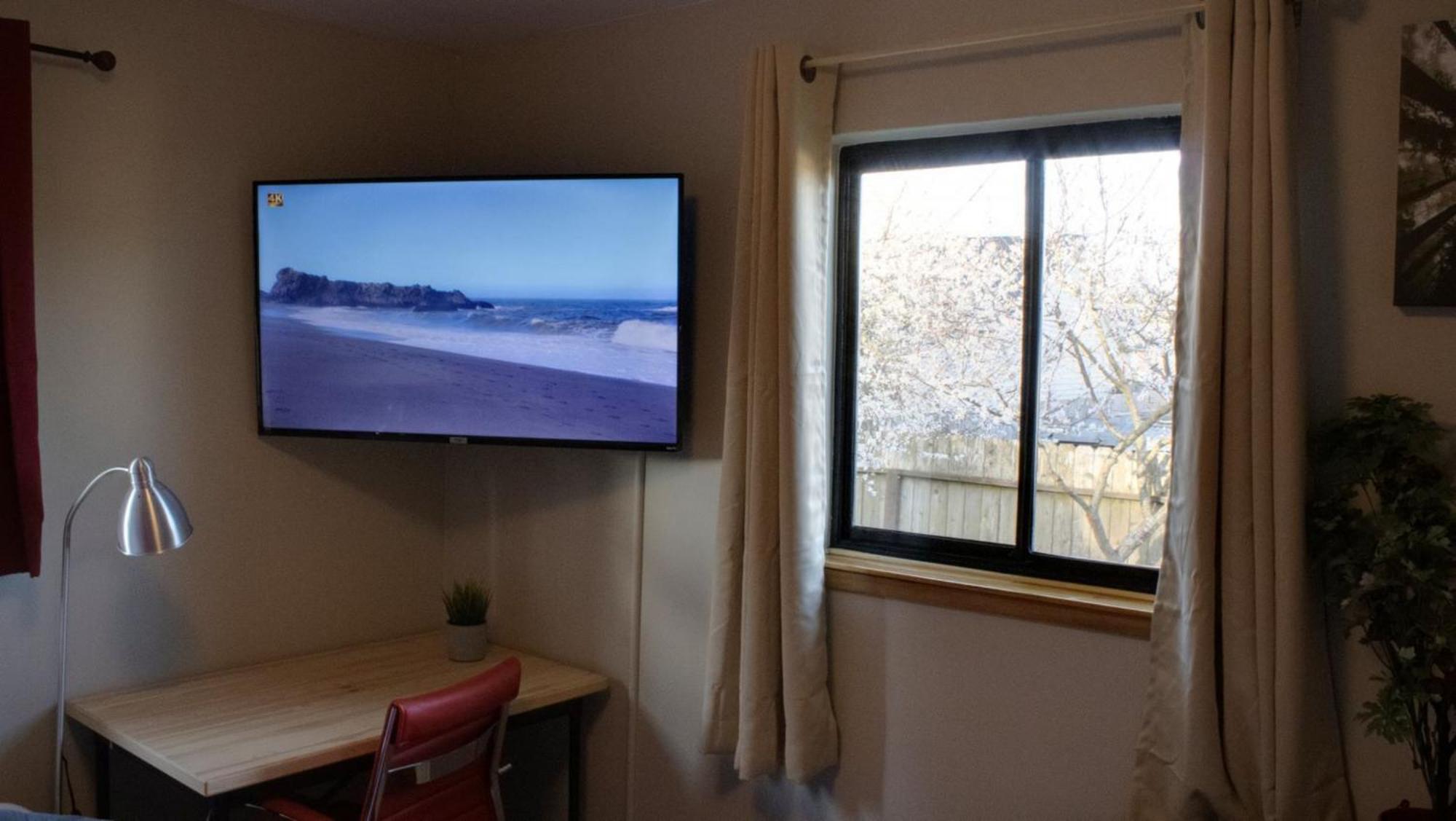 Private Home - Playground, Jumping Mat, Bbq, Darts, Firepit, Gazebo, 4 Smart Tvs, White Cotton Bedding, - The Redwood Cul-De Sac Beach Retreat Crescent City Exteriör bild