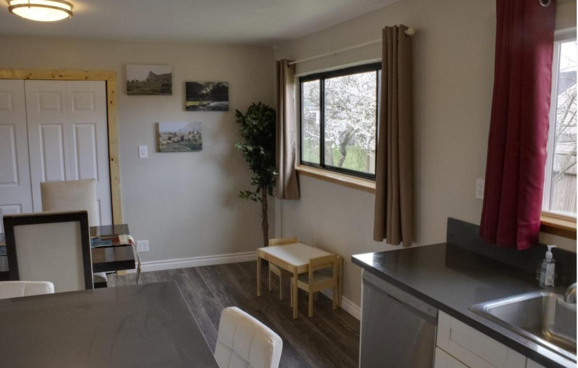 Private Home - Playground, Jumping Mat, Bbq, Darts, Firepit, Gazebo, 4 Smart Tvs, White Cotton Bedding, - The Redwood Cul-De Sac Beach Retreat Crescent City Exteriör bild
